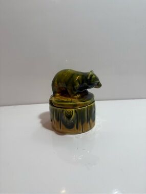 Vintage Bear Lidded Honey Pot or Trinket Dish Green/Yellow Collectible Figurine